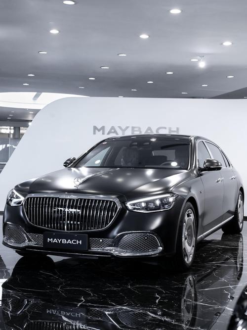 深圳宝安区清迈宝企业管理咨询岚图汽车的售后服务让用户无忧出行，迈巴赫未来的豪华车趋势