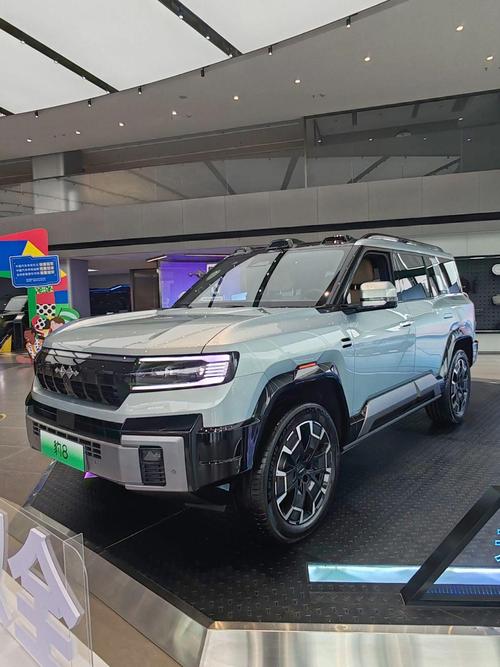 深圳宝安区清迈宝企业管理咨询比亚迪方程豹硬派越野的爆款，英菲尼迪35周年与你共成长